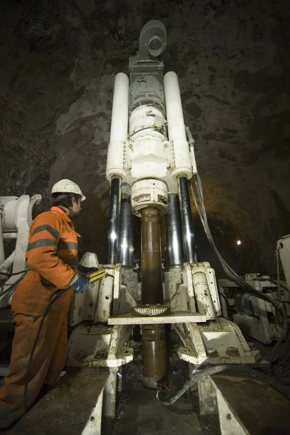 Raise Boring 1 | ABYO TUNNELLING MINING SL